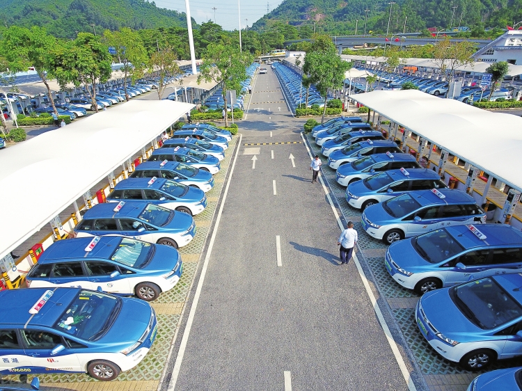 南網電動汽車 跑出“新動力”