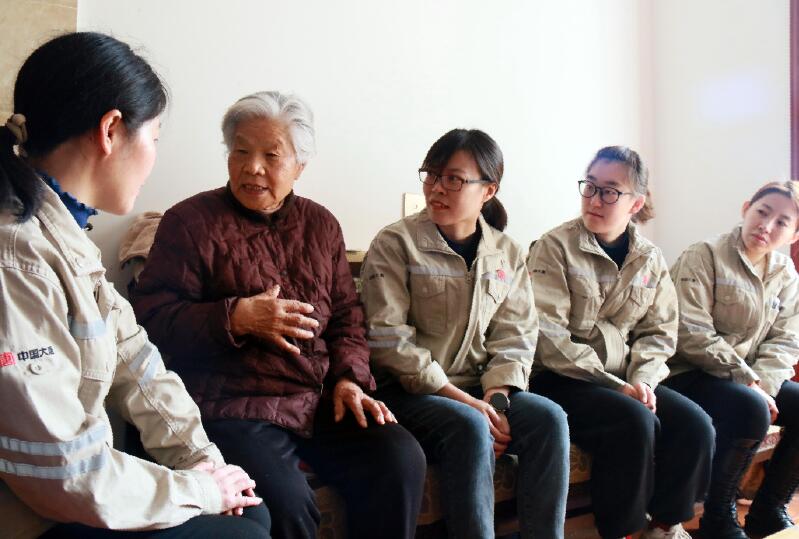 別樣婦女節，溫暖老人心