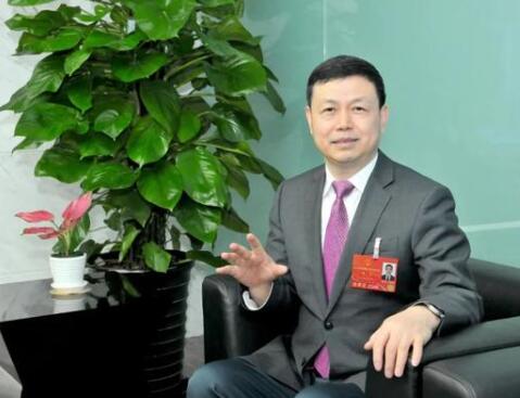 【兩會】中國移動黨組書記、董事長楊杰：加快算力網絡創新發展，構筑國家競爭新優勢