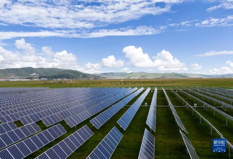 國家能源局章建華：加快推進能源轉型，大力發(fā)展風電和太陽能發(fā)電！