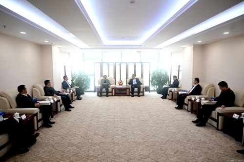 中國電建黨委常委、副總經理王小軍會見大理州委副書記肖創勇