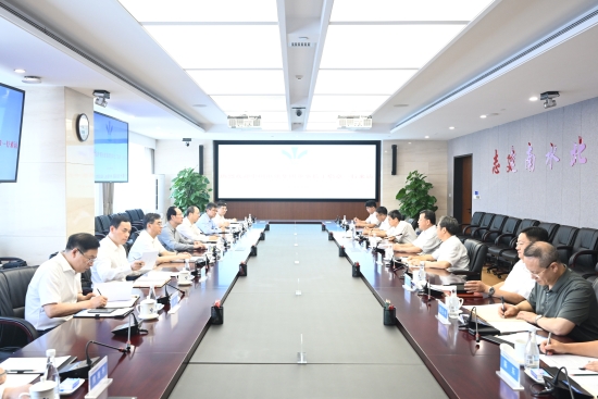 中國電建黨委書記、董事長丁焰章與中國南水北調(diào)集團黨組書記、董事長蔣旭光會談