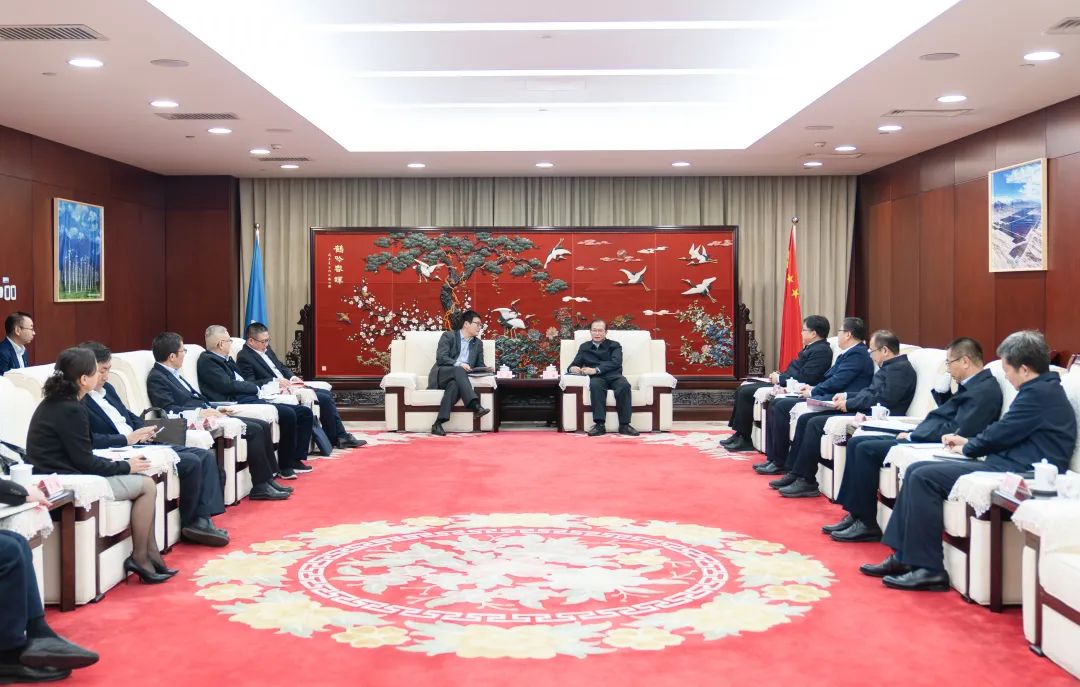 華電黨組書記、董事長(zhǎng)江毅會(huì)見上海電氣集團(tuán)黨委書記、董事長(zhǎng)吳磊