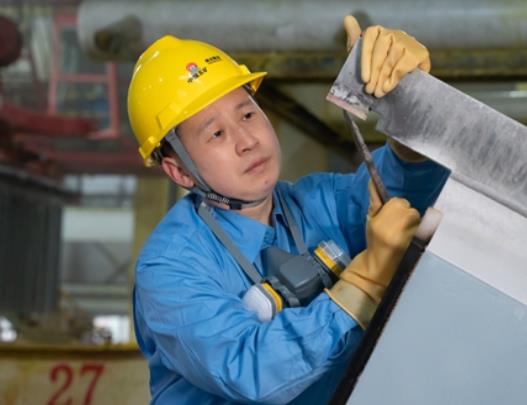 大國工匠柳祥國：匠心筑夢，鋅電解領域的創新先鋒