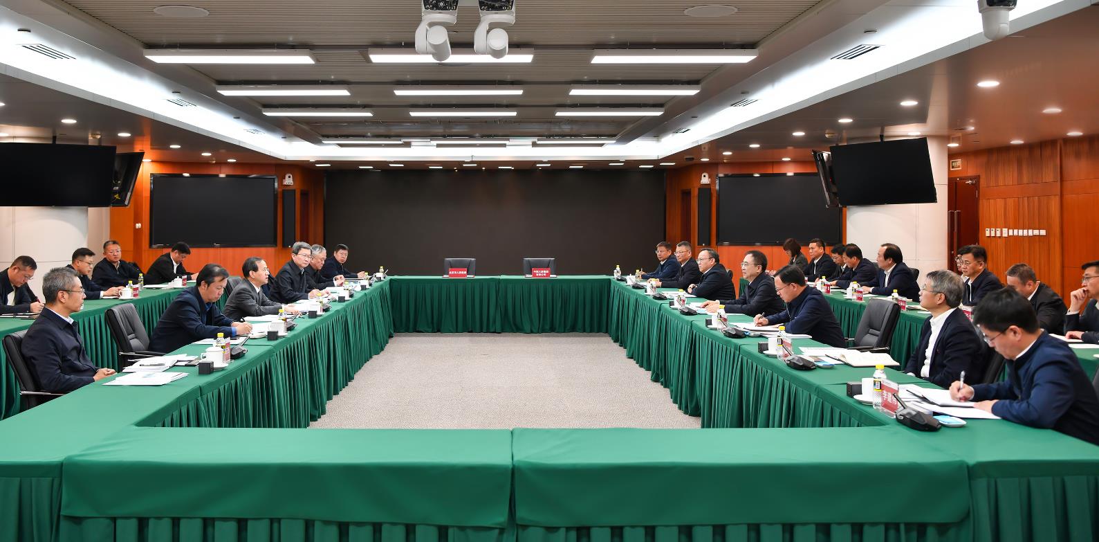 北京市委副書(shū)記、市長(zhǎng)殷勇走訪調(diào)研中國(guó)大唐總部