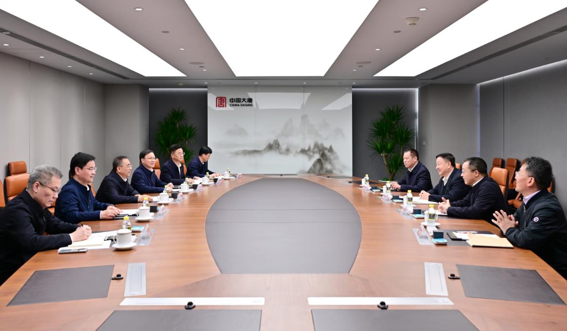中國大唐董事長鄒磊、總經理張傳江與中廣核董事長楊長利、總經理高立剛會談